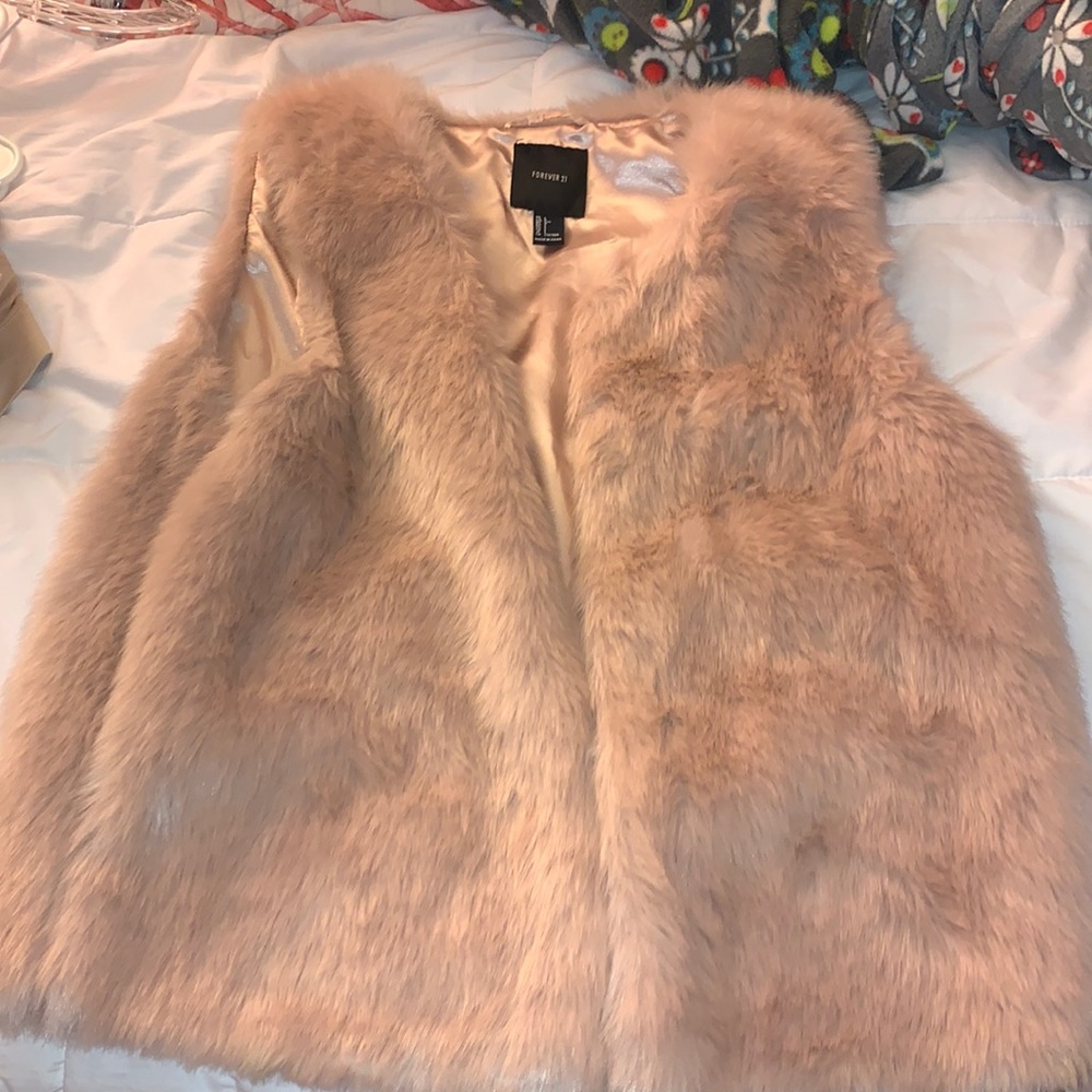 Fury vest size large